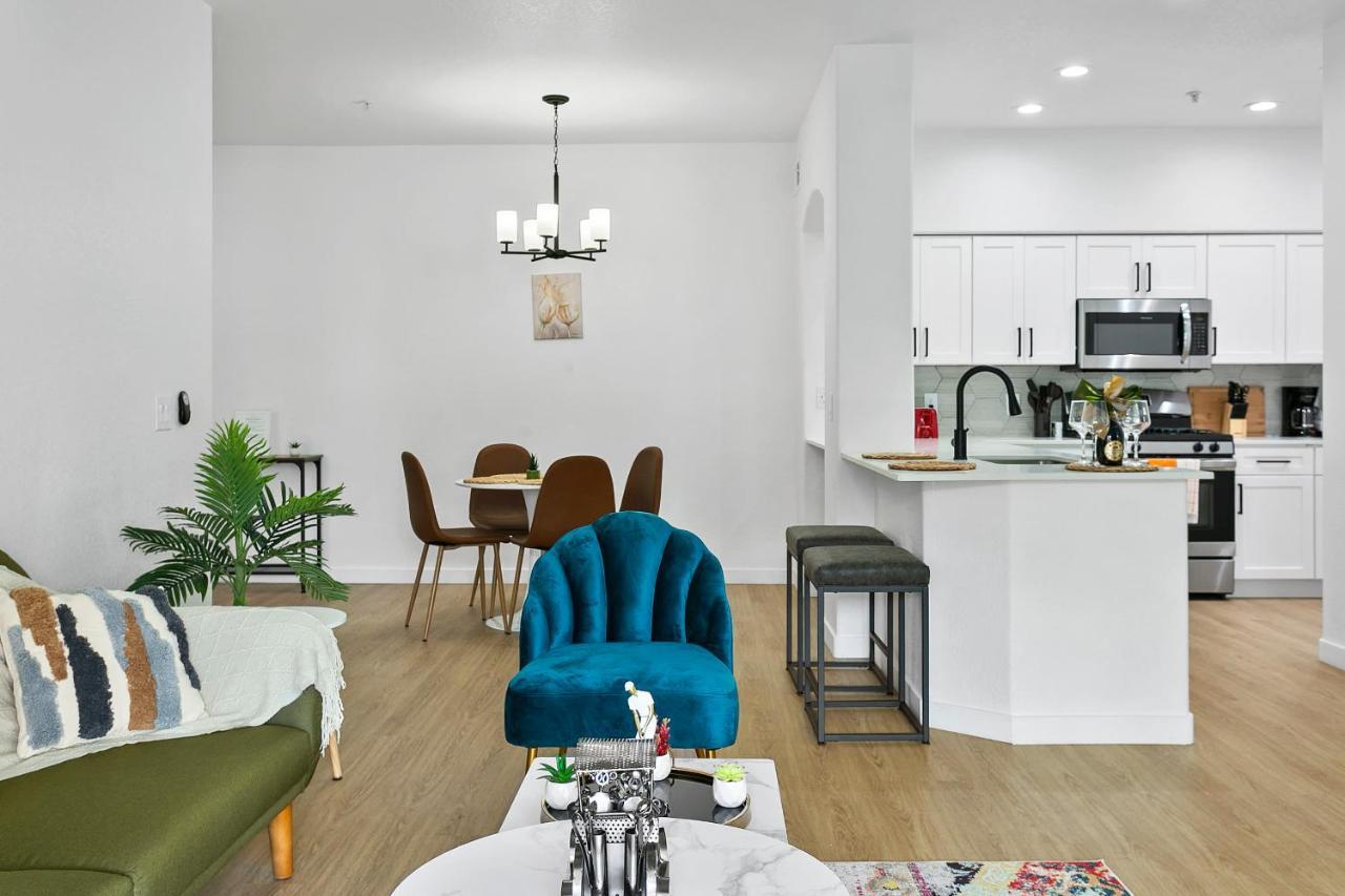 Cozysuites Glendale By The Stadium With Pool 03 Esterno foto