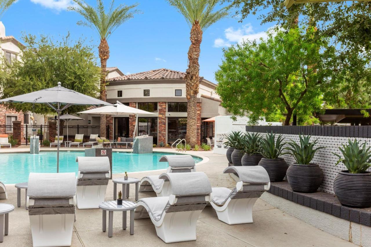 Cozysuites Glendale By The Stadium With Pool 03 Esterno foto